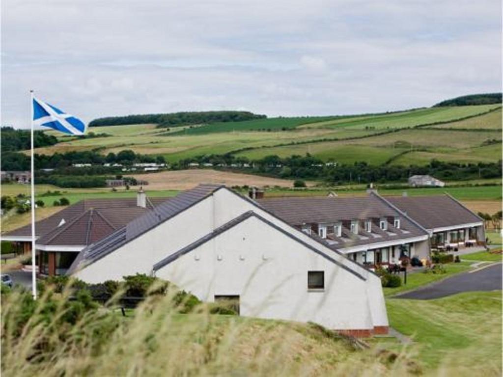 Malin Court Hotel And Restaurant Ayr Buitenkant foto